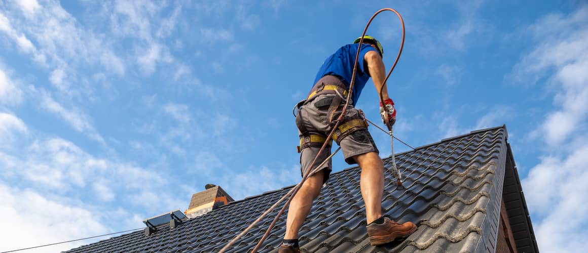 5 DIY Essential Roofing Safety Tips - Roofing Company Detroit